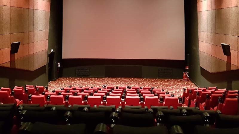 Phòng chiếu tại rạp Lotte Cinema Cantavil cực kì rộng rãi