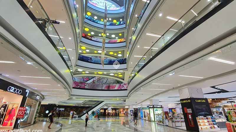 Các tiện ích xung quanh rạp CGV Vạn Hạnh Mall