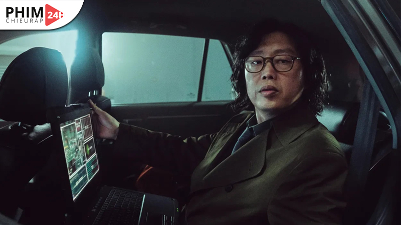 Kim Hee Won thủ vai Dr. Yang